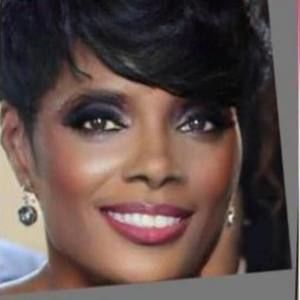 Meet your Posher, Cassandra